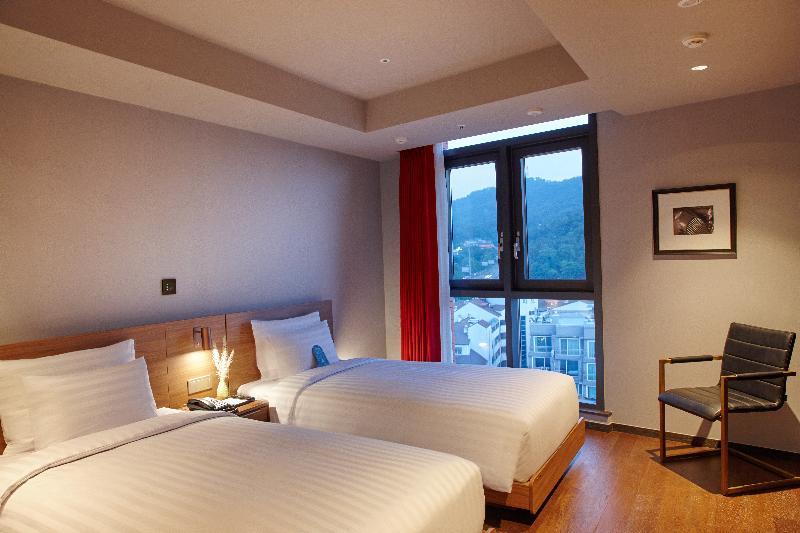 Dears Myeongdong Hotel Seoul Exterior photo
